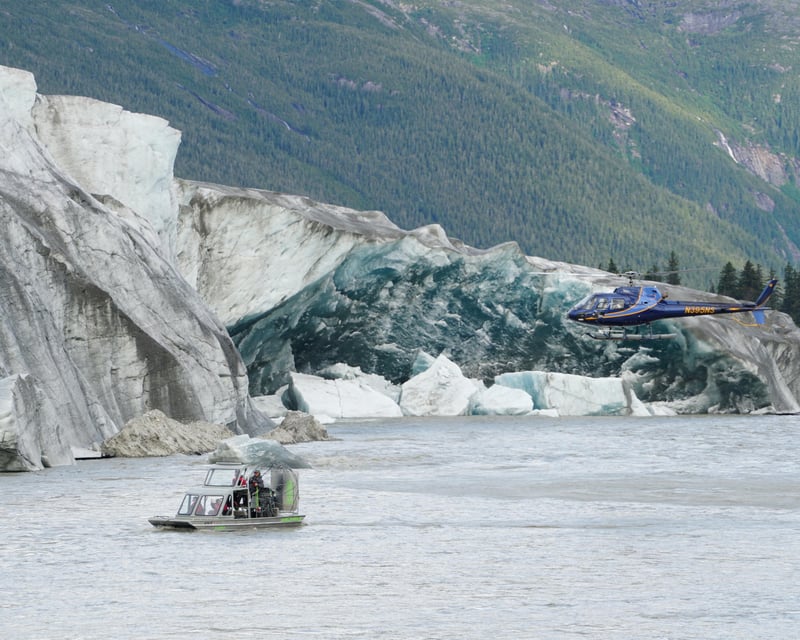 3-Hour Helicopter & Airboat Tour of Taku Glacier
