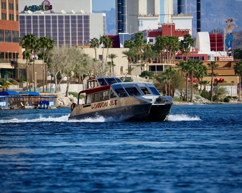 Colorado River Jet Boat Tour from Laughlin to London Bridge