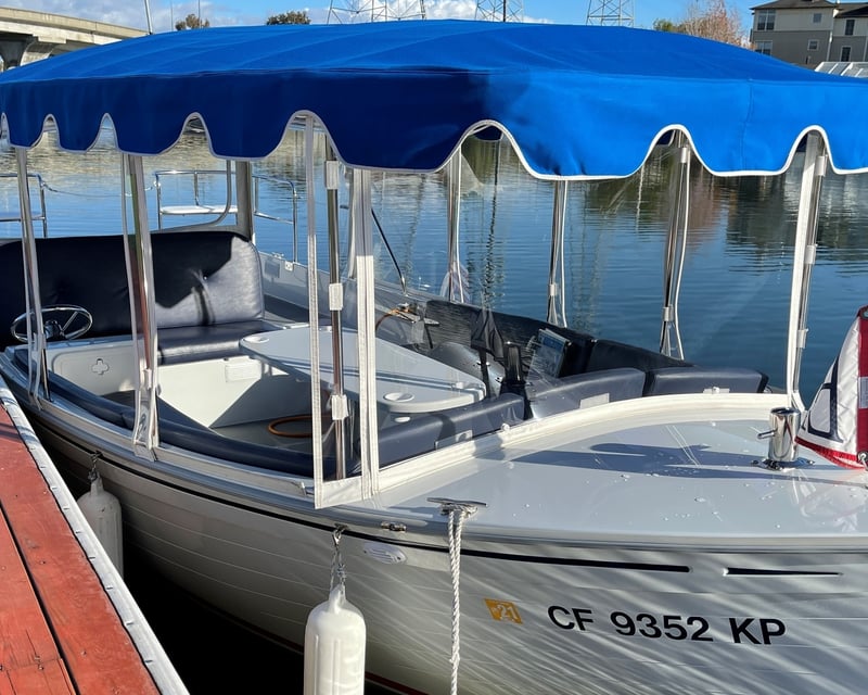 2-Hour Foster City Lagoon Electric Boat Rental