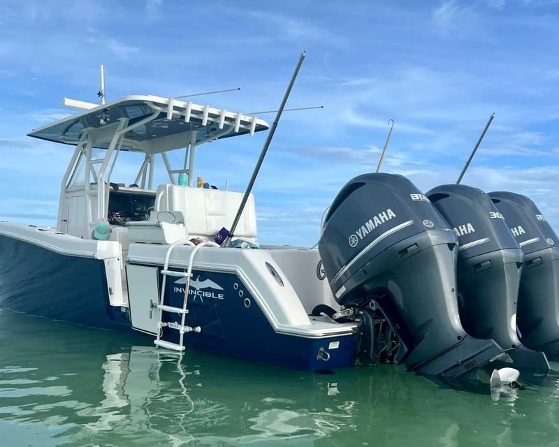 Captained 36' Center Console Charter Near Key West