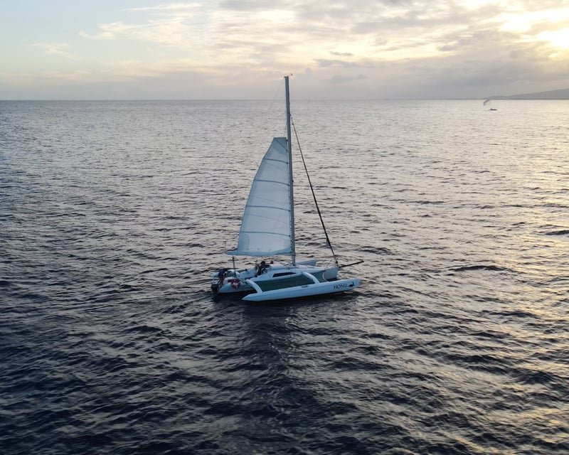 Honolulu Sunset Sail