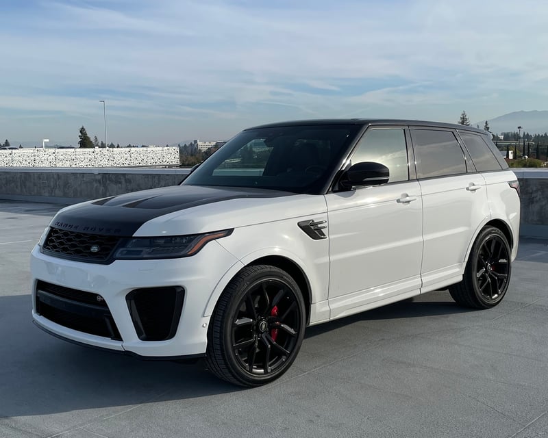 Luxury Range Rover Sport SVR Rental in Los Gatos