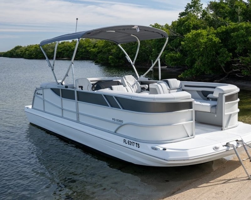 Siesta Key Pontoon Boat Rental with Gulf Access