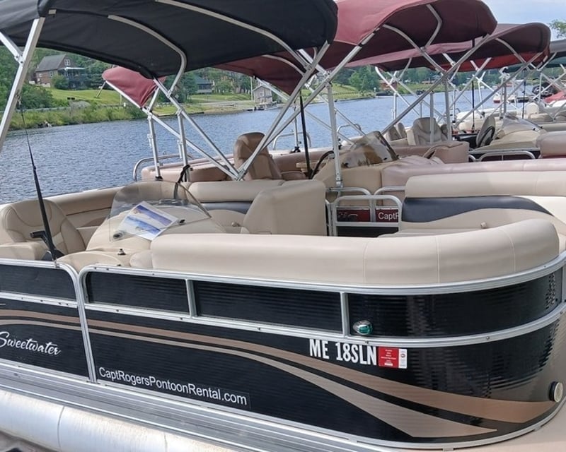 Rockwood 20' Pontoon Boat Rental