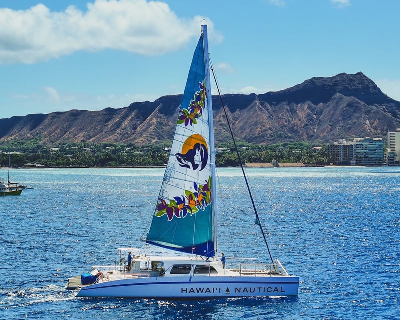 Afternoon Waikiki Coast Sail