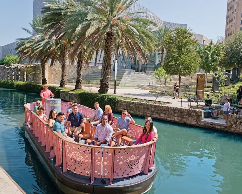 Narrated Boat Cruise on the San Antonio River Walk