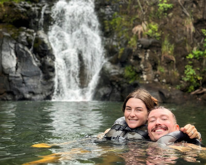 Private Oahu Waimea Valley Waterfall Tour