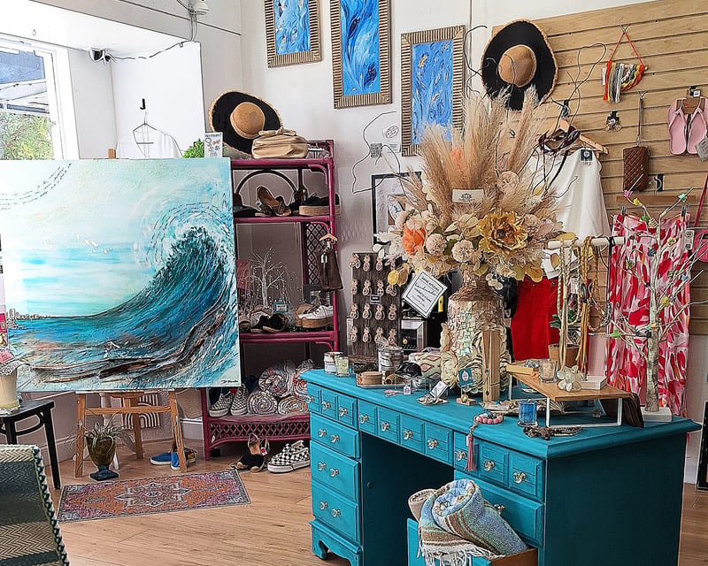 Sarasota Boutique Shopping & Bites Tour