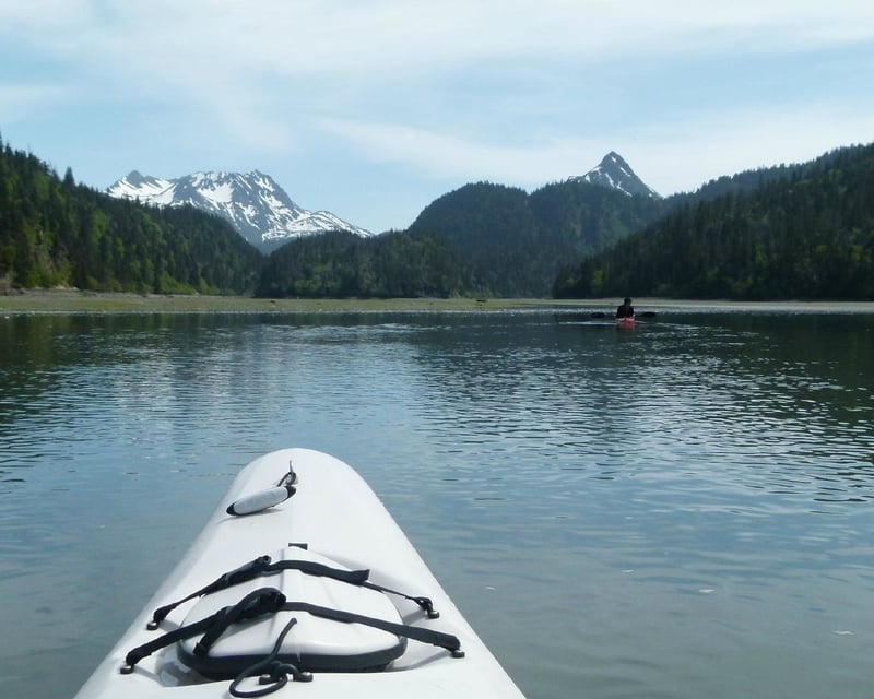 Sea Kayak & Glacier Lake Hike in Kachemak Bay
