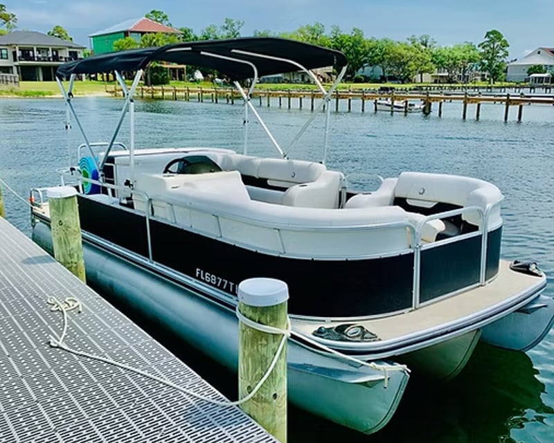 Tritoon Pontoon Boat Rental in Gulf Breeze