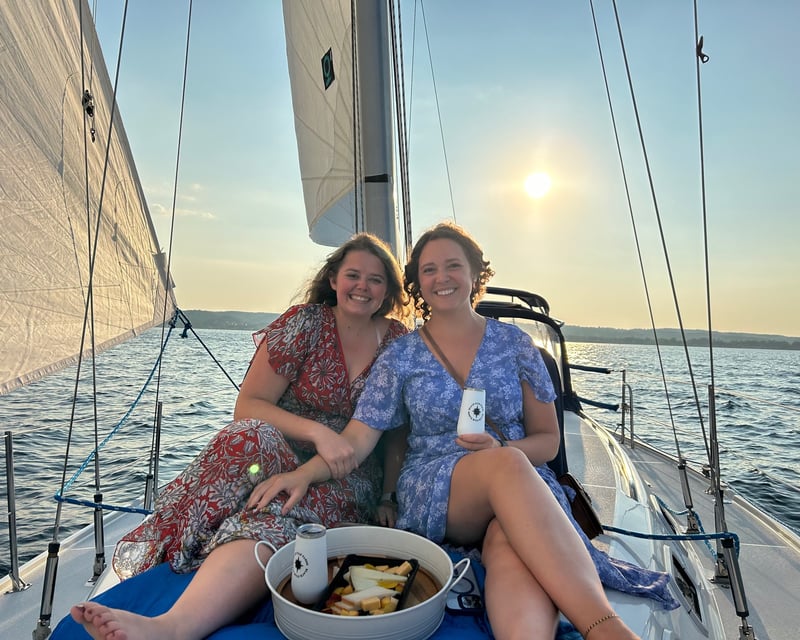 Private 2-Hour Sailing Cruise in West Bay
