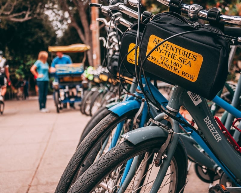 Bike Rental in Monterey for 17-Mile Drive & Coastal Trail