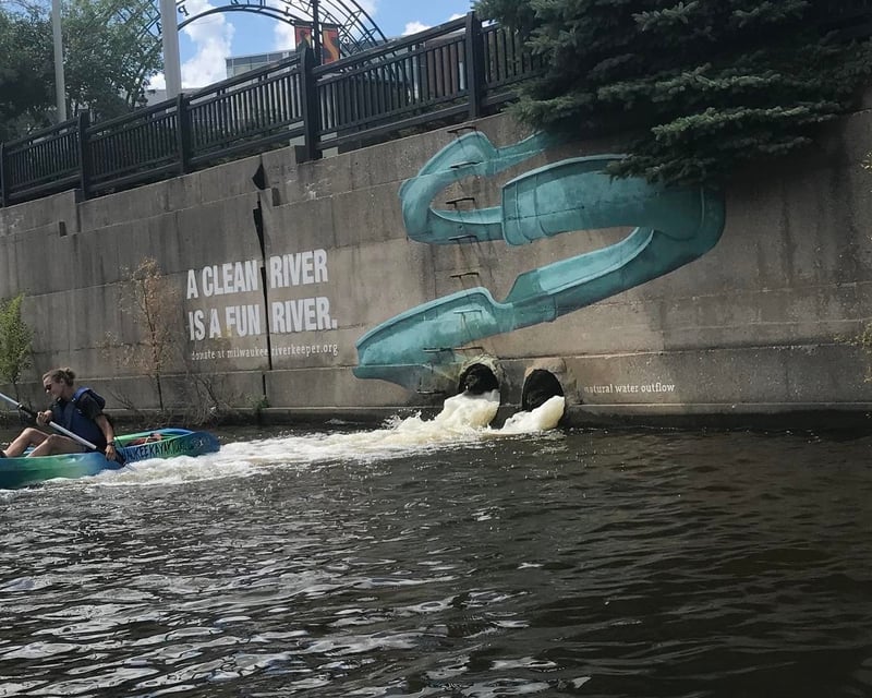 Guided 4-Hour Milwaukee Kayak & Brewery Tour
