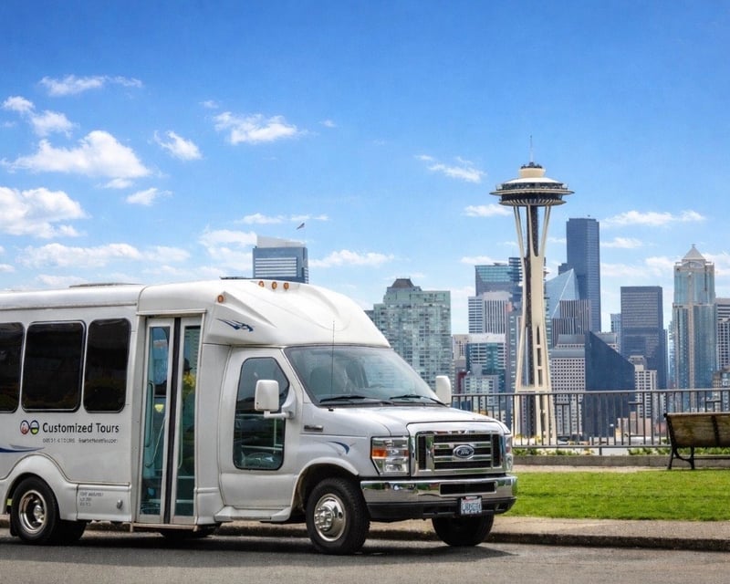 Seattle Highlights Bus Tour with Pike Place Market Stop
