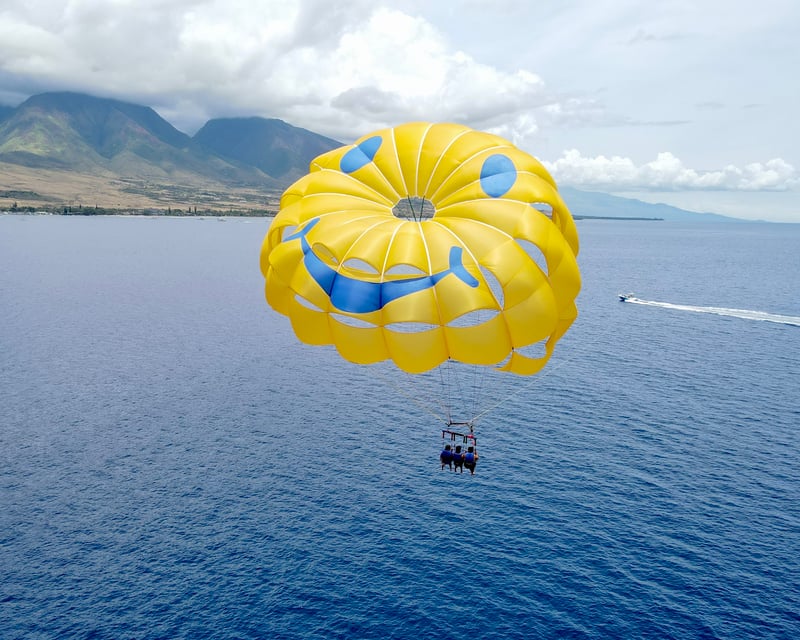 1,200' Parasail Flight at Ka'anapali Beach