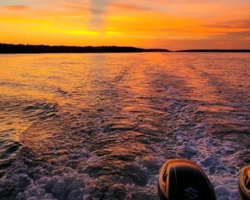 Bayside Sunset Cruise in Islamorada