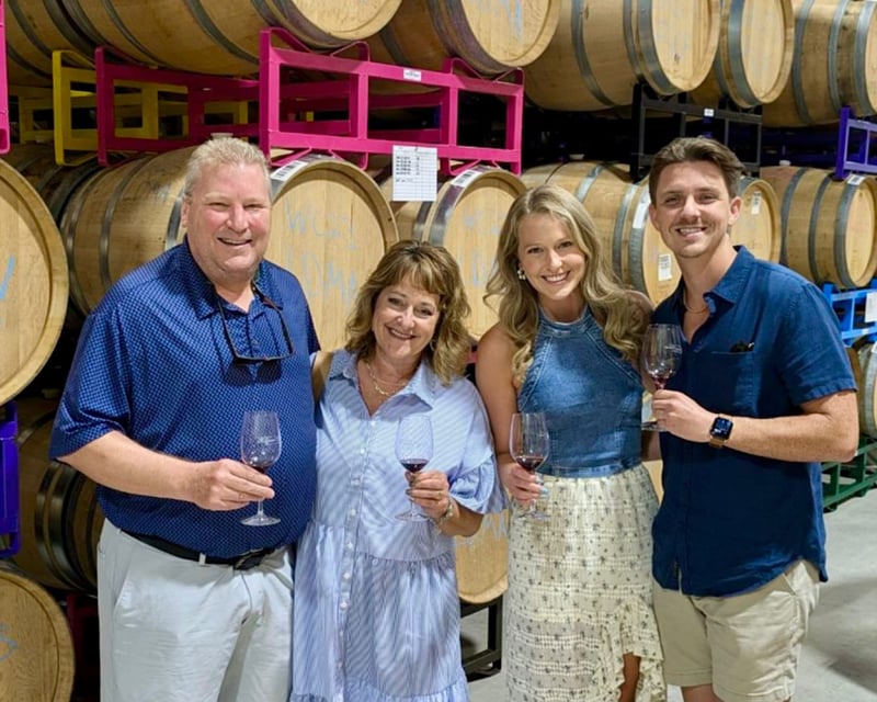 Texas Wine Country Group Tour: Three Wineries and Lunch