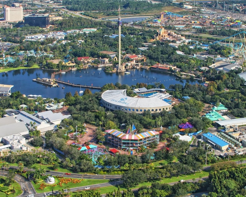 20-Mile Disney & SeaWorld Helicopter Tour from Kissimmee