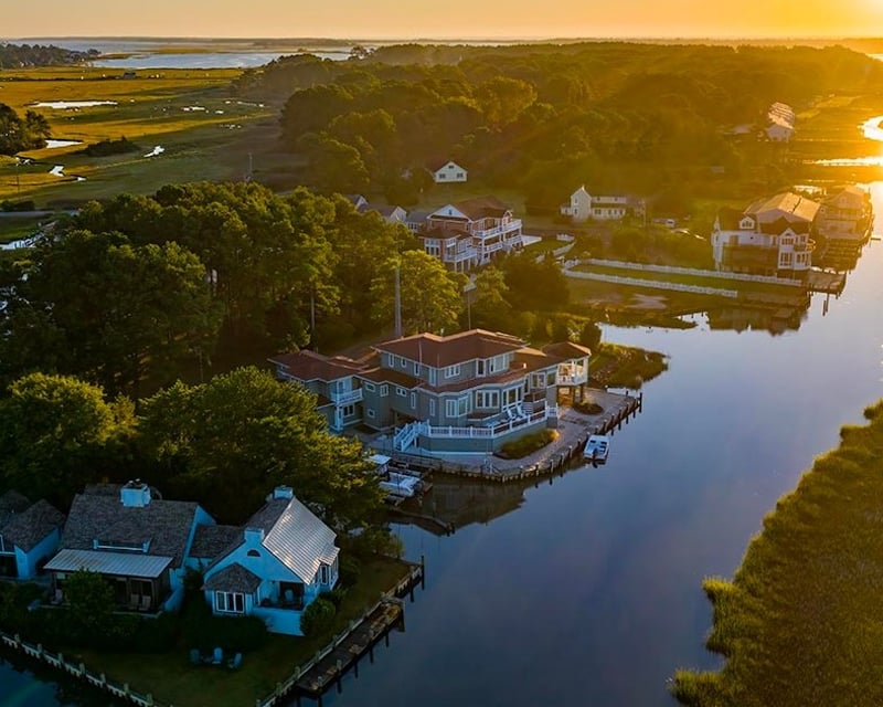 History & Birding Walking Tour in Chincoteague