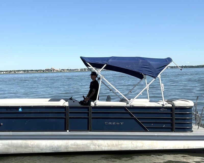 Pontoon Boat Rental in Ocean City