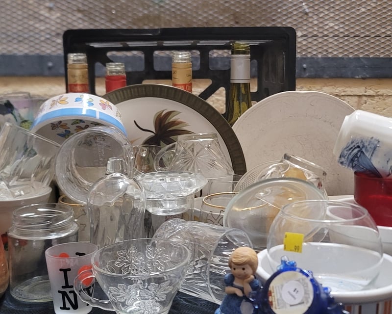 Mixed Glass Smash Session in Byron Center