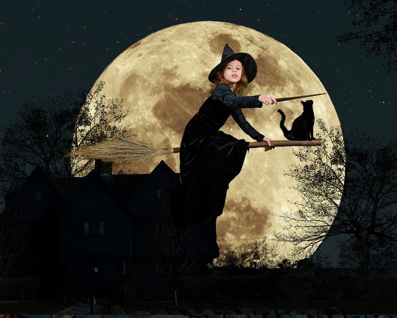 Green Screen Witch Photo Session in Salem