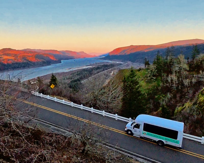 Full-Day Multnomah Falls & Columbia River Gorge Tour