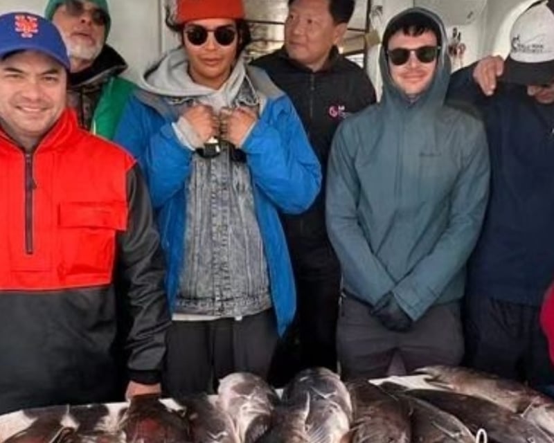 Full-Day Bottom Fishing Party Boat in Brooklyn