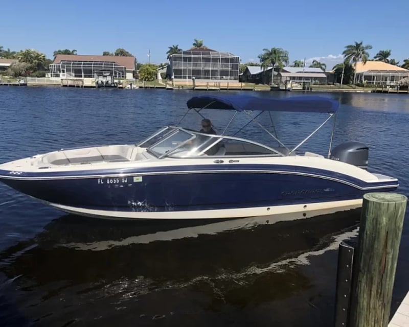Multi-Day 23' Boat Rental in Cape Coral