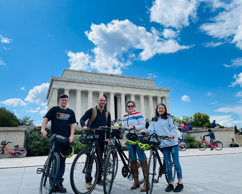 Explore Washington, DC With a Bike Rental