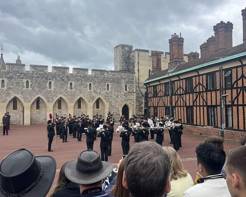 6-Hour Private Windsor Castle Chauffeur Tour