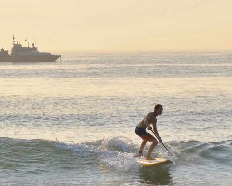 Private Stand Up Paddleboard Surf Lesson in Virginia Beach