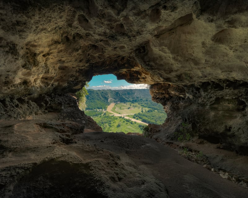 Full-Day Guided Cave Tour in Puerto Rico
