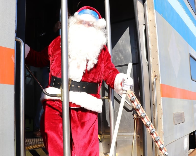 Santa Holiday Train Ride in Winnsboro