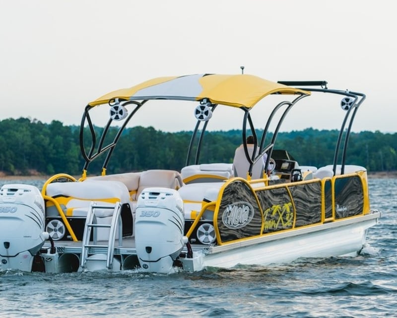 Captained Luxury Pontoon Charter on Lake Austin