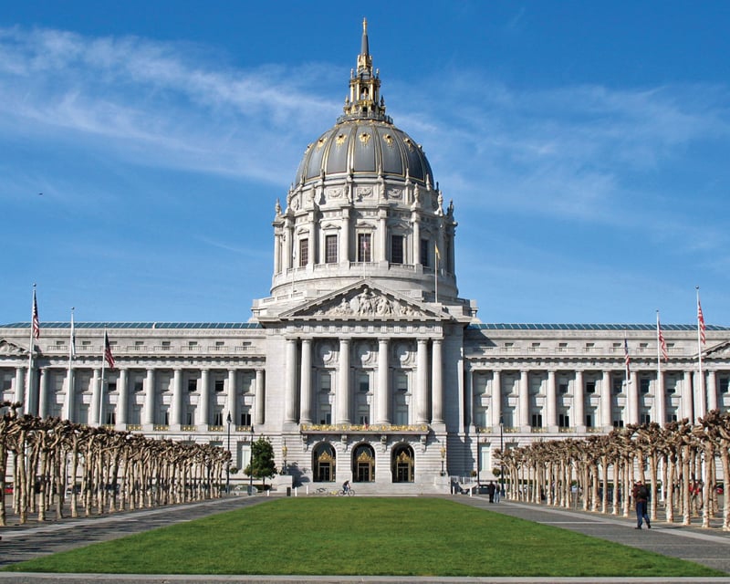 Hop-On Hop-Off Bus Tour & Bay Cruise in San Francisco