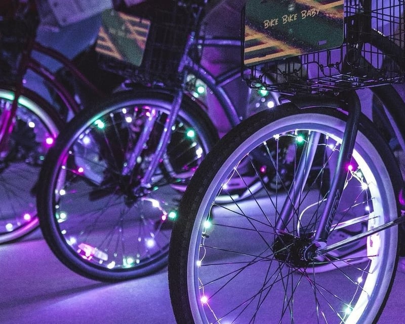 Light-Up Night Bike Bar Crawl in Augusta