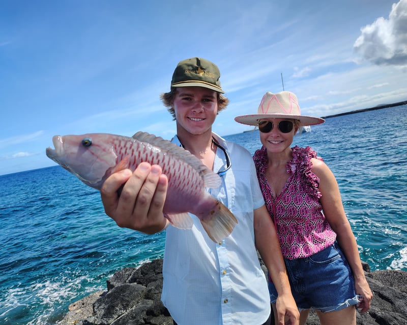 Morning Shoreline Fishing Tour in Kona