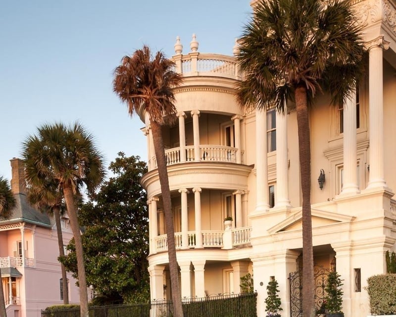 Private Historic Charleston Tour by Luxury Car