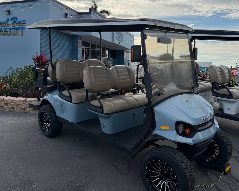 6-Seater Electric Golf Cart Rental in Bradenton Beach