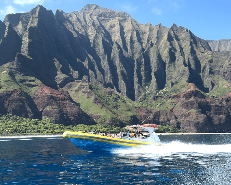 Na Pali Coast Sunset Snorkeling Cruise