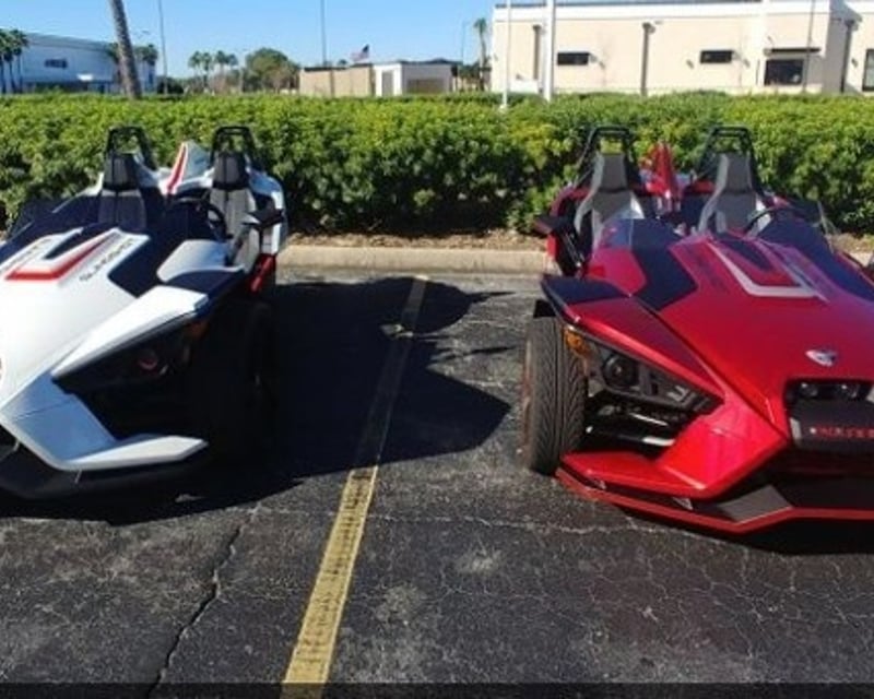 Half-Day Manual Polaris Slingshot Rental in Daytona Beach