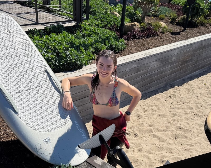 Beginner eFoil Surfing Lesson in Los Angeles