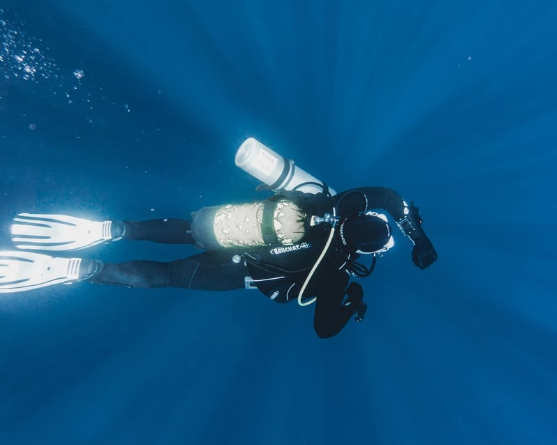 Certified Oriskany Dive Charter in Pensacola