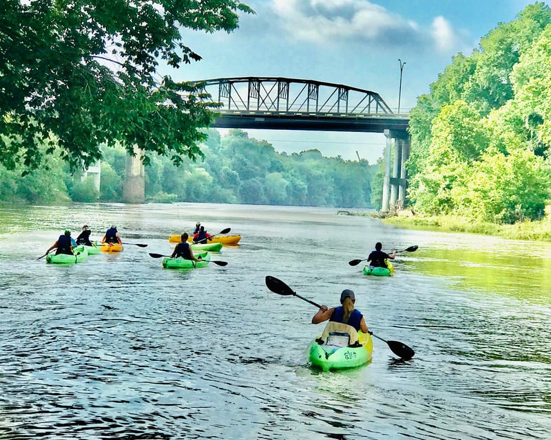 6-Mile Colorado River Kayak & Canoe Trip in Bastrop