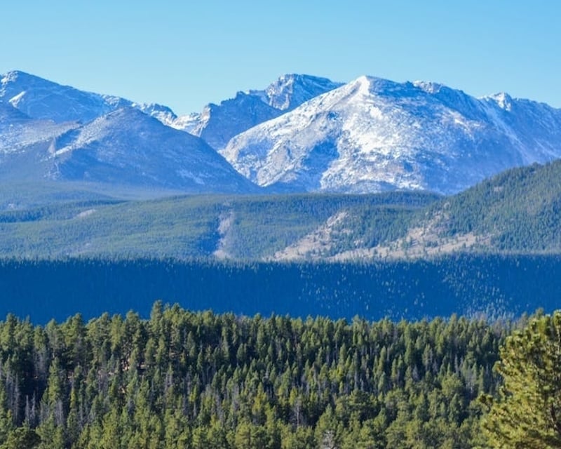 Full-Day Guided Tour & Hike in Rocky Mountain National Park