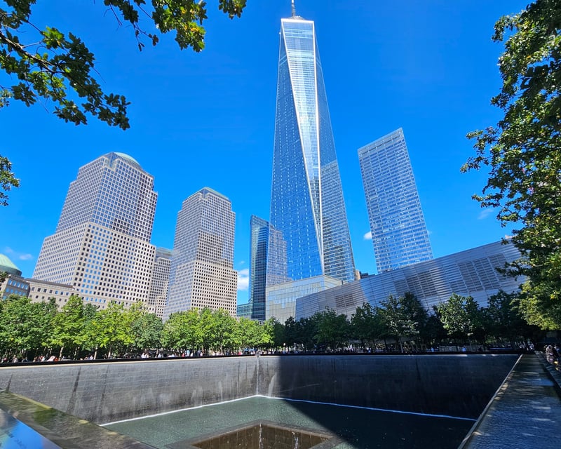 9/11 Memorial & Wall Street Walking Tour in New York City