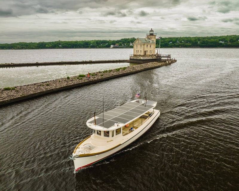 Kingston Solar-Powered Rondout Lighthouse Cruise