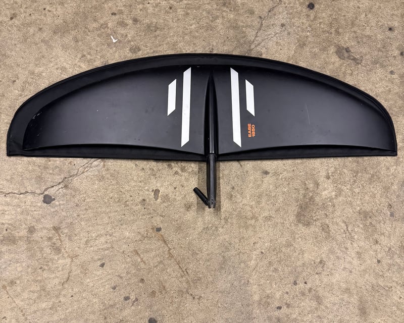 Slingshot One Lock Foil Rental in Seattle