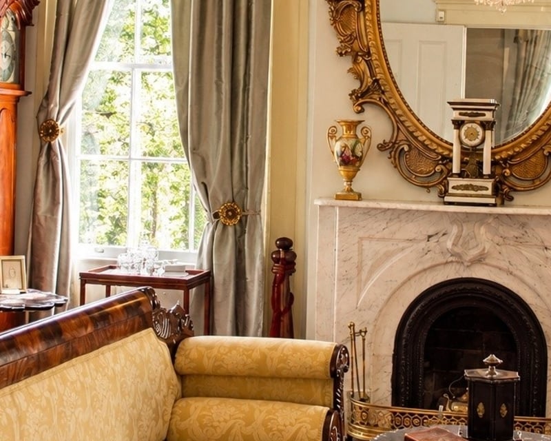 Guided Tour of 1833 Oakleigh Mansion in Mobile